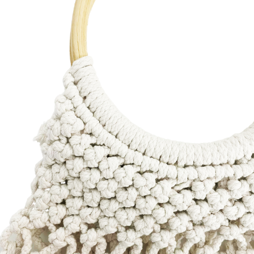 The Knitted Beach Bag